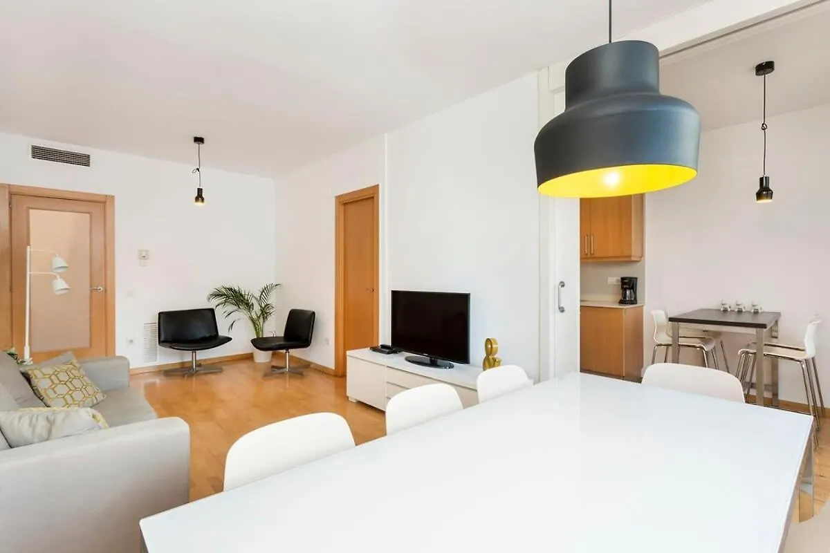 Spacious And Elegant 4 Bedroom With Private Terrace Barcelona 0*,